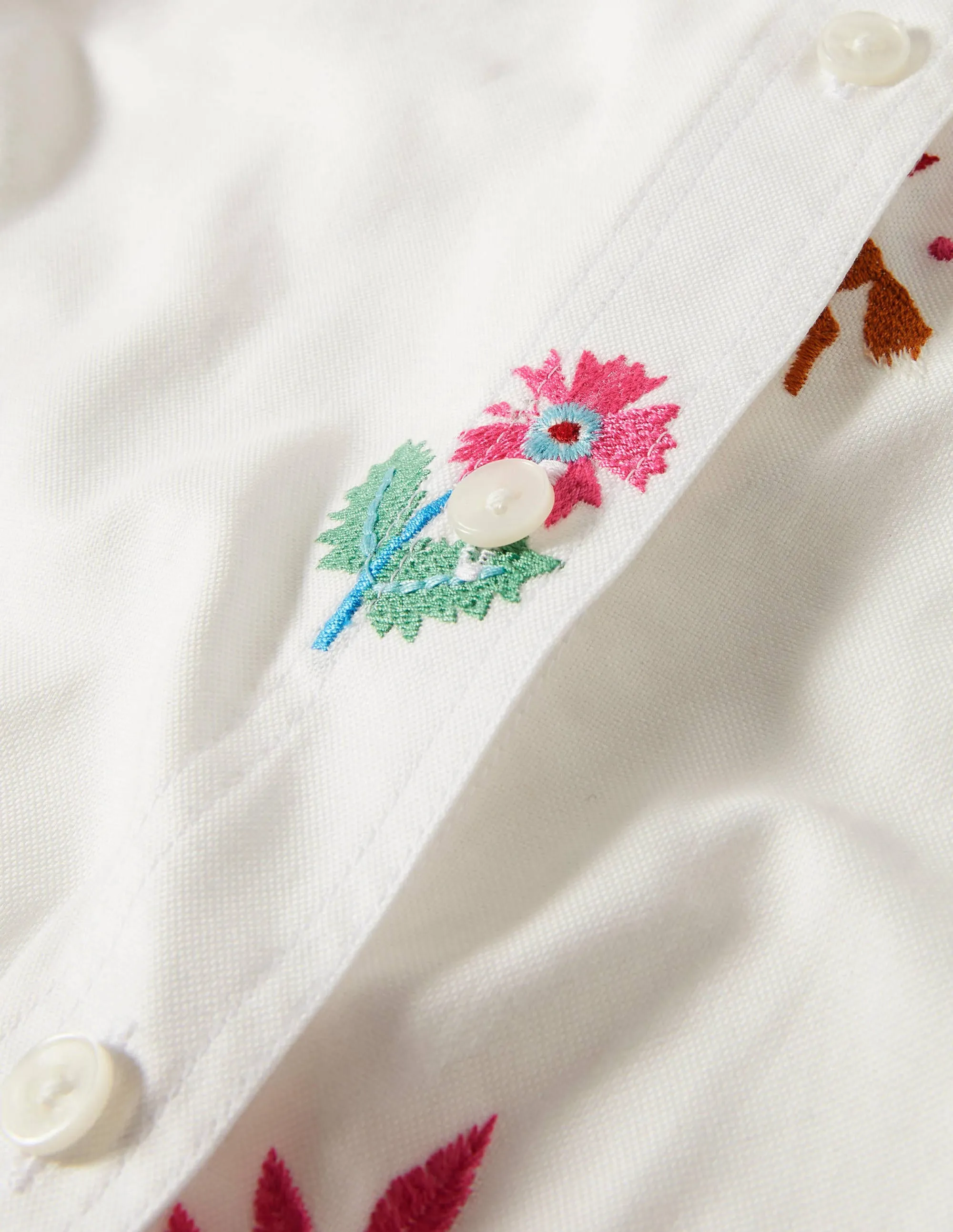 Agnes Oversized Shirt-White Embroidered