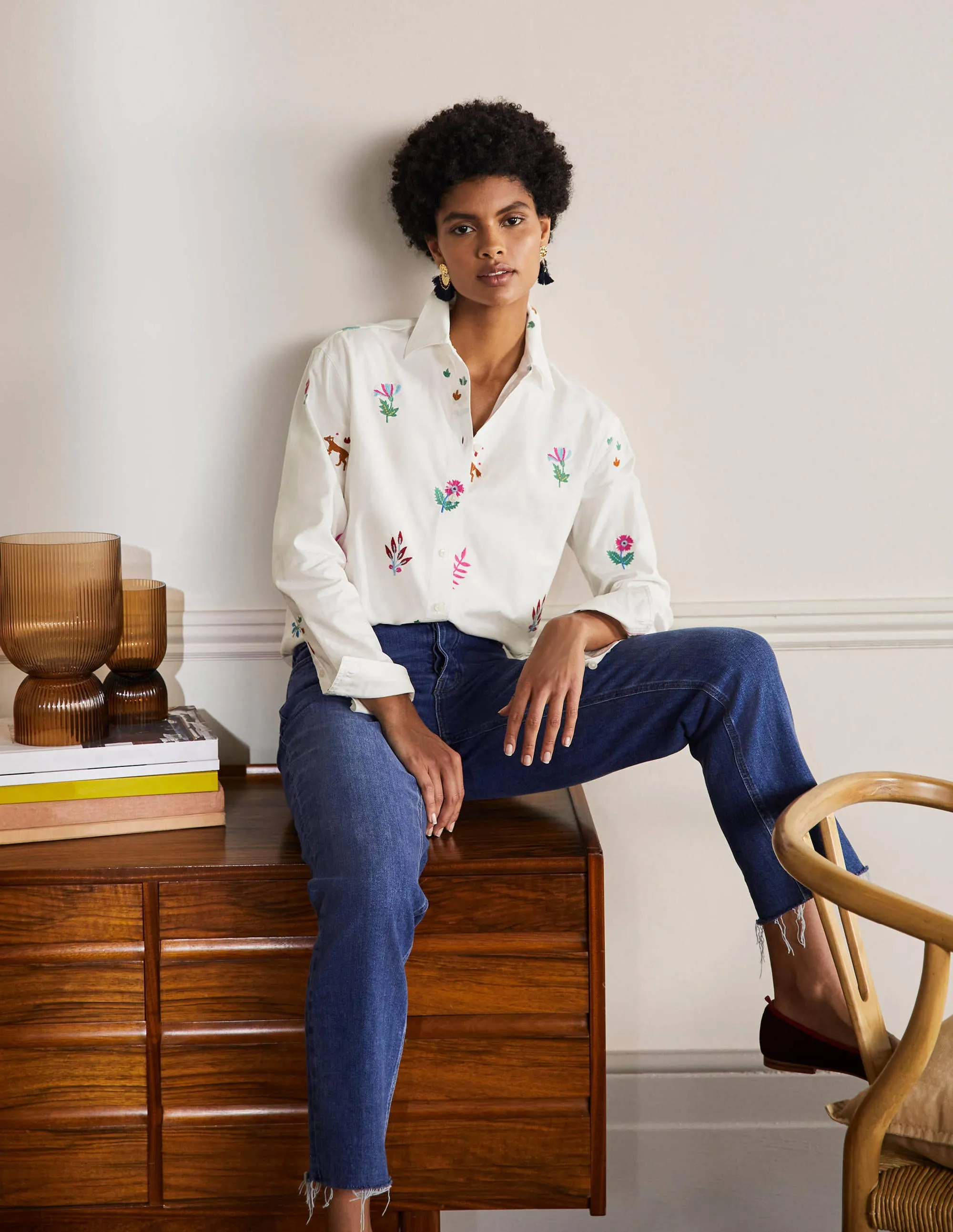 Agnes Oversized Shirt-White Embroidered
