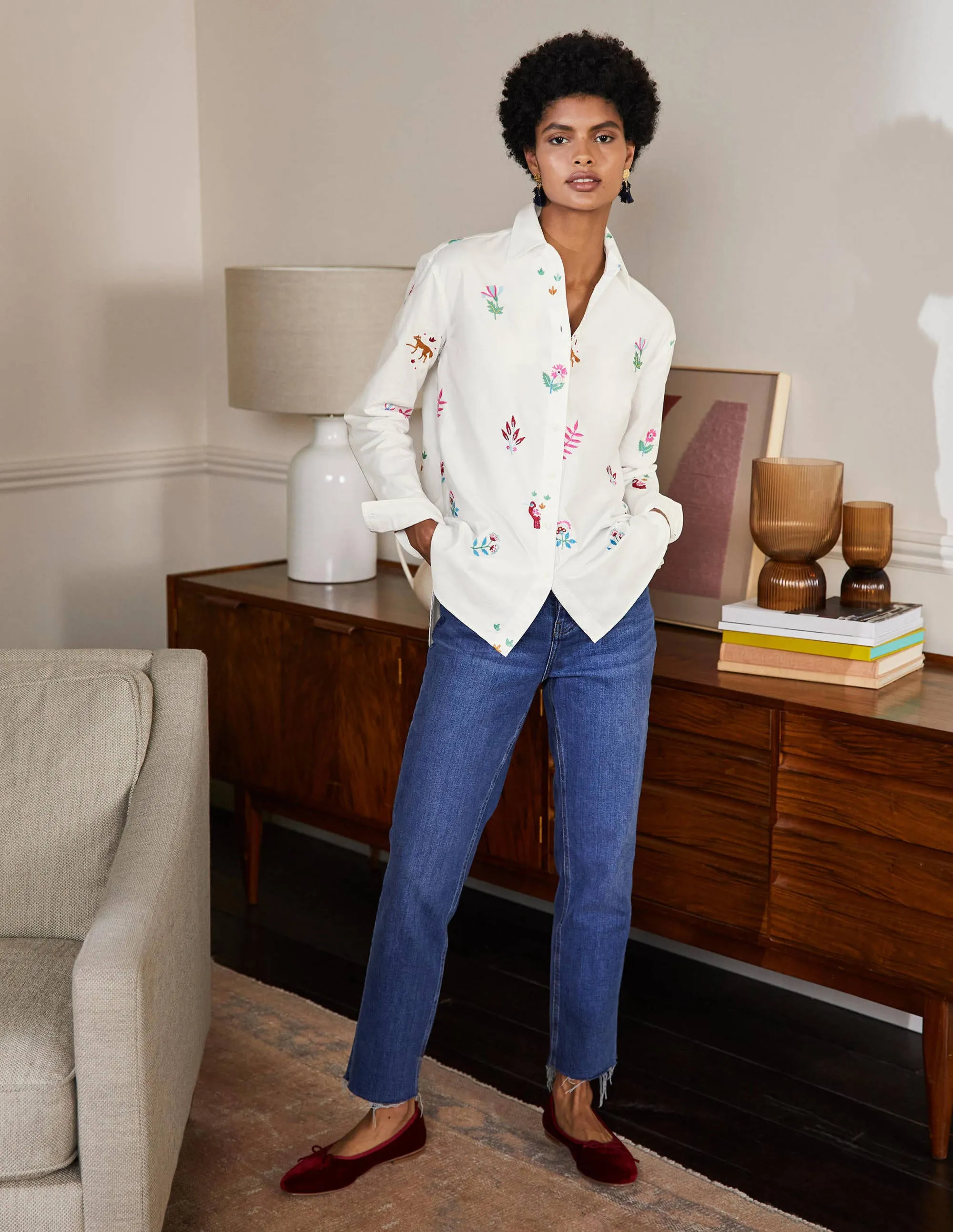 Agnes Oversized Shirt-White Embroidered