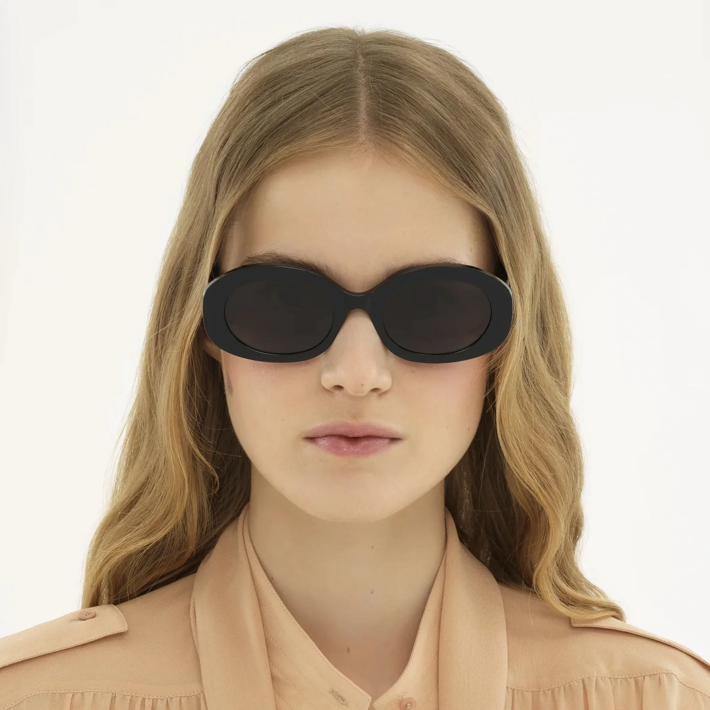 Chloe Sun CH0258S Naomy Oval, Black