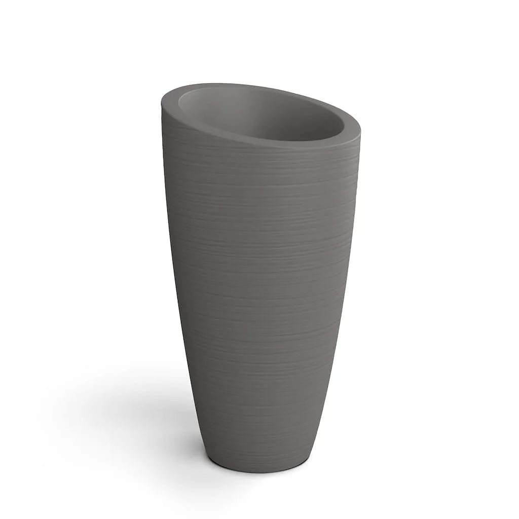 Mayne Modesto Tall Planter