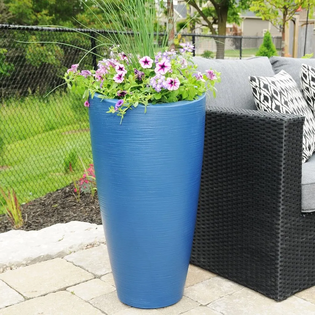 Mayne Modesto Tall Planter