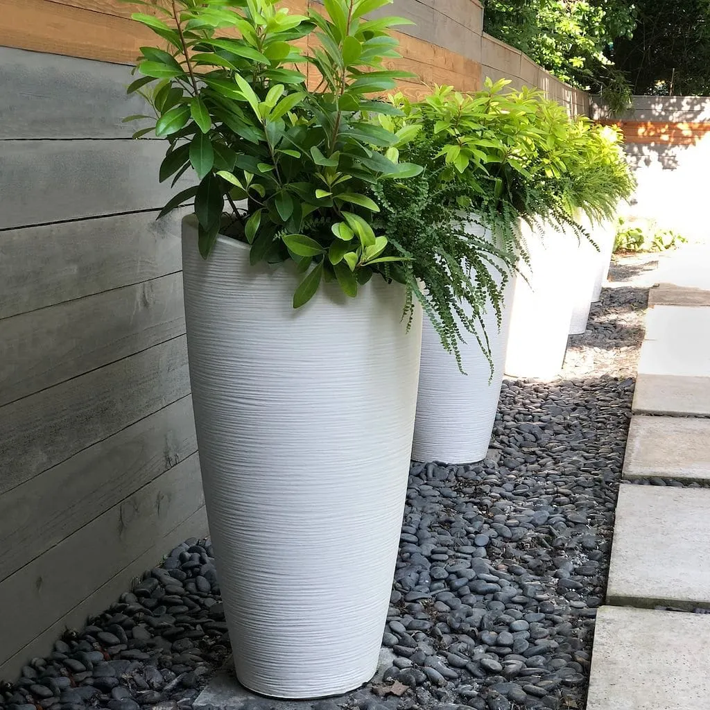 Mayne Modesto Tall Planter