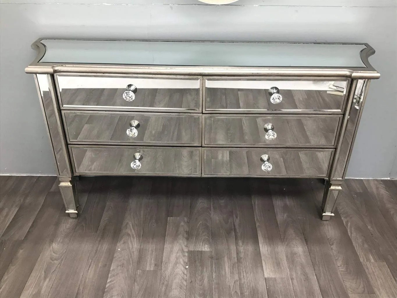 Mirrored Sideboard » 6 Drawers » Crystal Handles