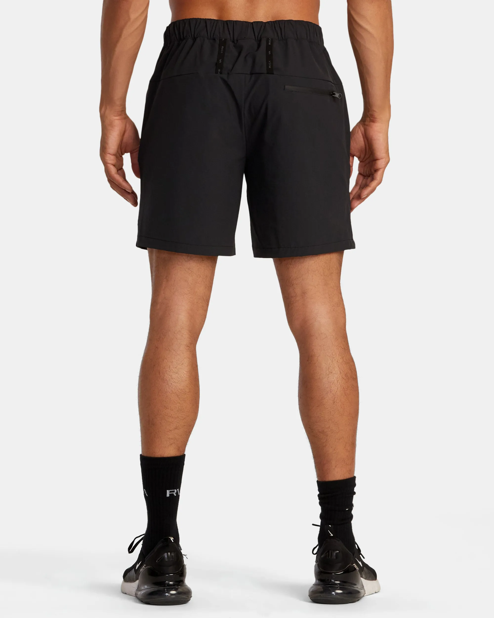 Outsider 17" Shorts - Black