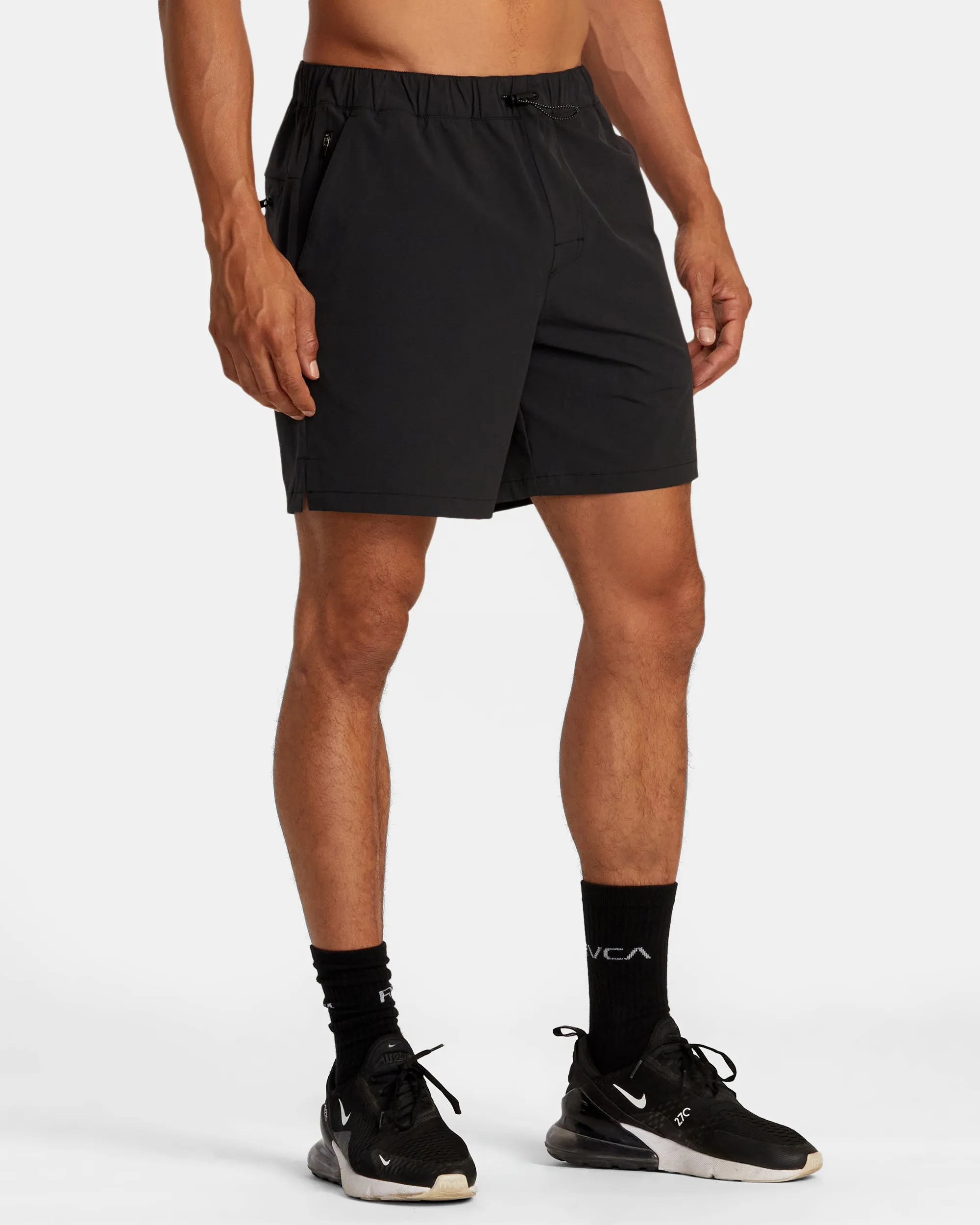 Outsider 17" Shorts - Black