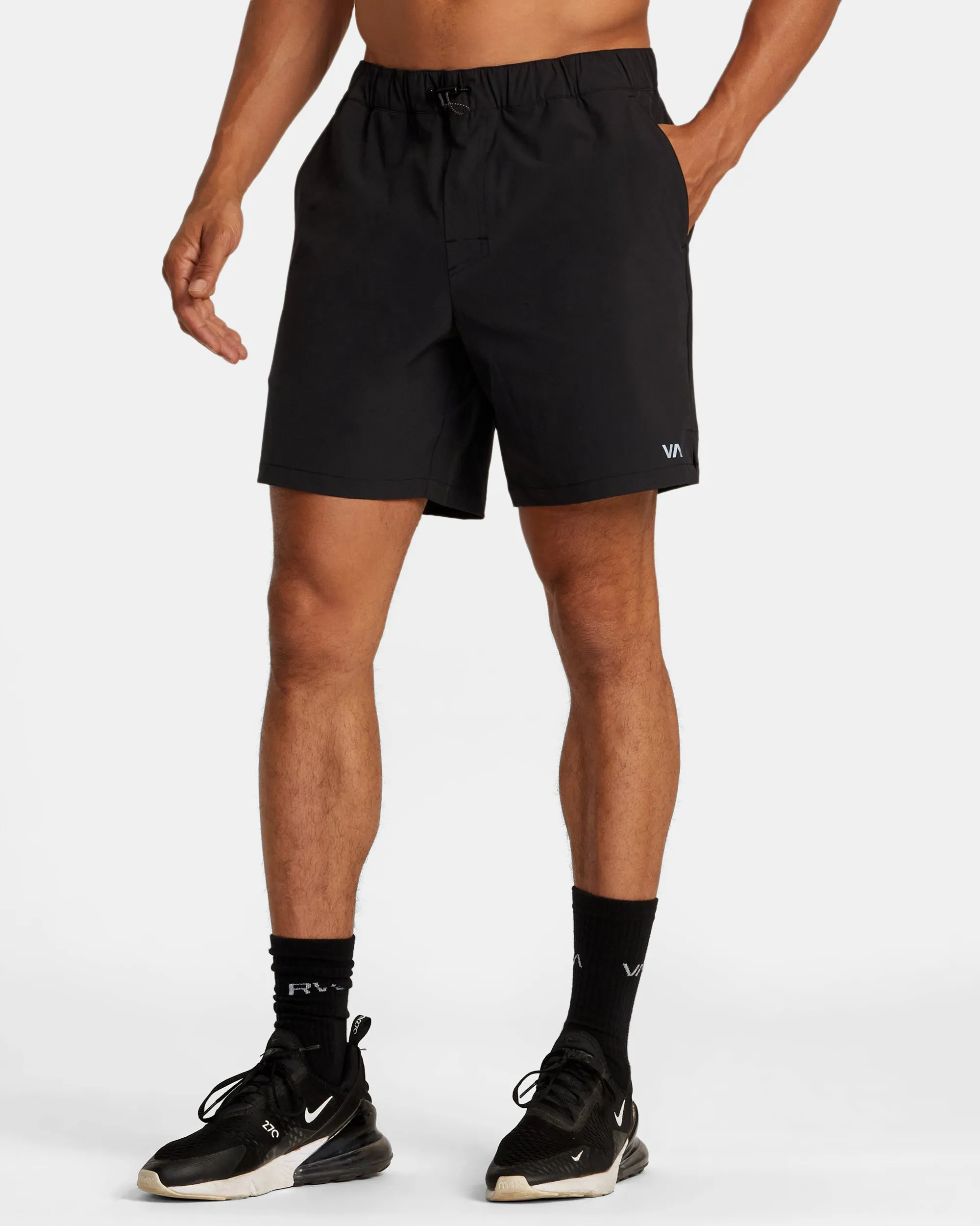 Outsider 17" Shorts - Black